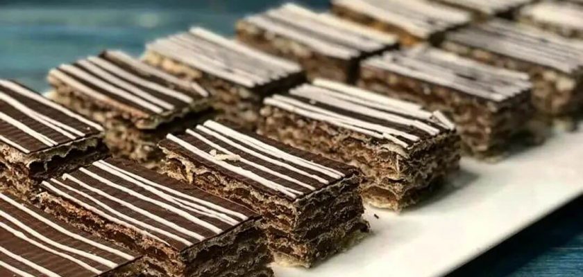طرز تهیه شیرینی میکادو ساده خانگی با پیمانه لیوان