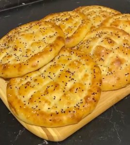 طرز تهیه نان پیده ترکیه ساده و خوشمزه