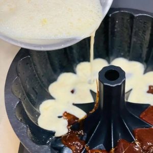 طرز پخت کیک کاراملی