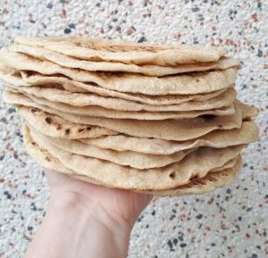 طرز تهیه نان پیتا لبنانی به روش اصلی