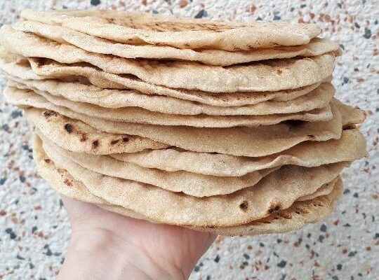 طرز تهیه نان پیتا لبنانی به روش اصلی