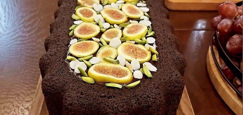طرز تهیه کیک انجیر شکلاتی بسیار خوشمزه و متفاوت