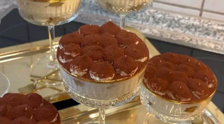 طرز تهیه دسر تیرامیسو با بیسکویت لیدی فینگر