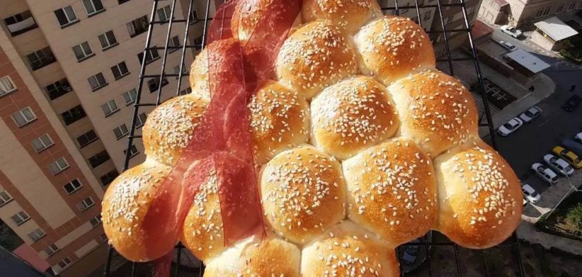 طرز تهیه نان کریسمس