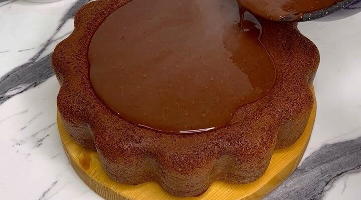 طرز تهیه کیک موکا شکلاتی