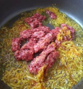 عدس پلو مجلسی با گوشت چرخ کرده