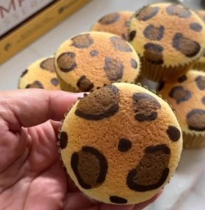 طرز پخت طرز تهیه کاپ کیک کاستلا