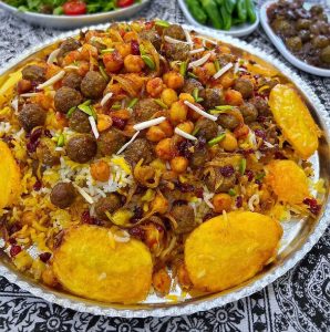طرز تهیه نخود پلو با نخود آبگوشتی با گوشت قلقلی