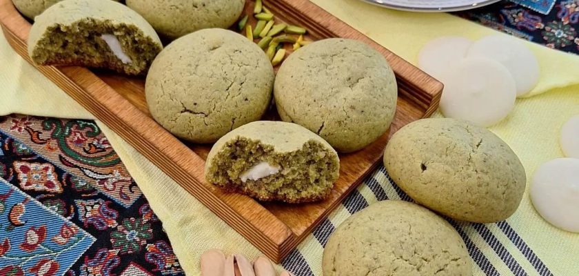 طرز تهیه کلوچه پسته ای