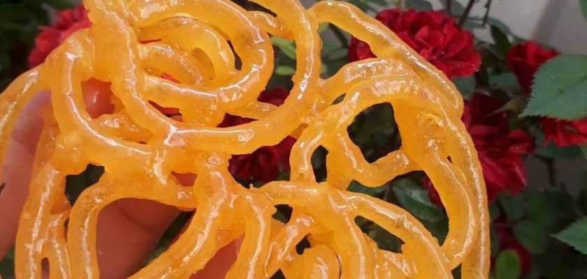 طرز تهیه زولبیا خانگی با نشاسته و ماست
