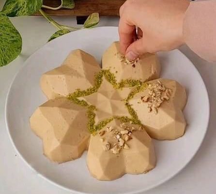 طرز تهیه دسر کاراملی با بیسکویت پتی بور