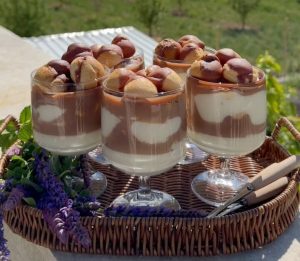 طرز تهیه دسر پروفیترول